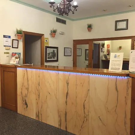 Hotel Sandra