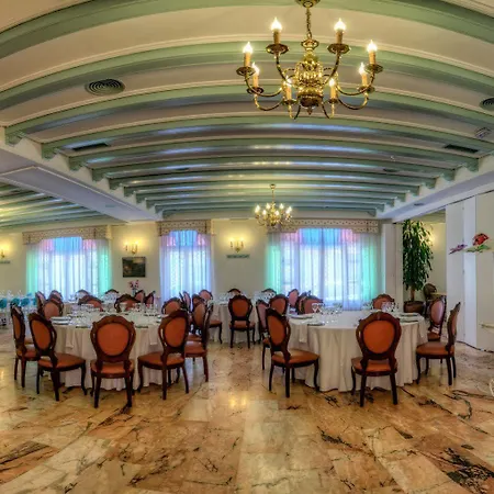 Sandra Hotel Alcalá de Guadaira